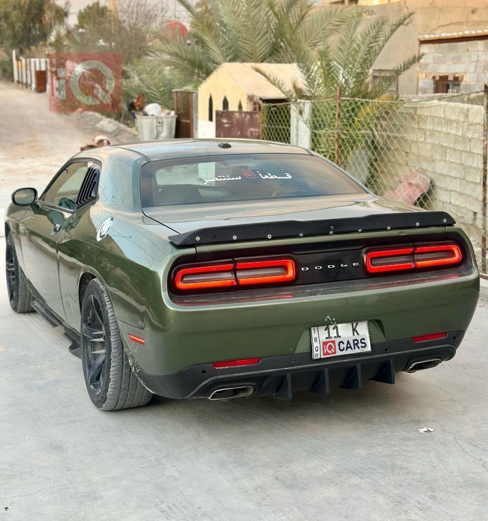 Dodge Challenger
